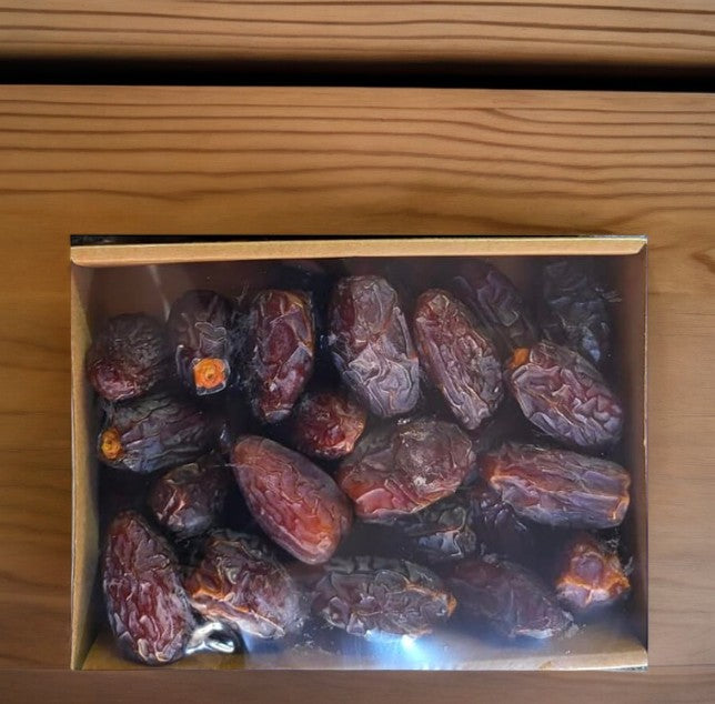 Medjoul Dates